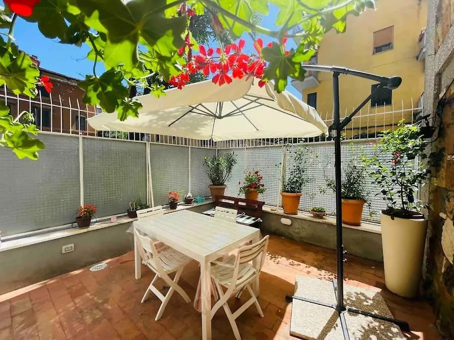 Apartment Welcrhome - The Loft Rome Italy